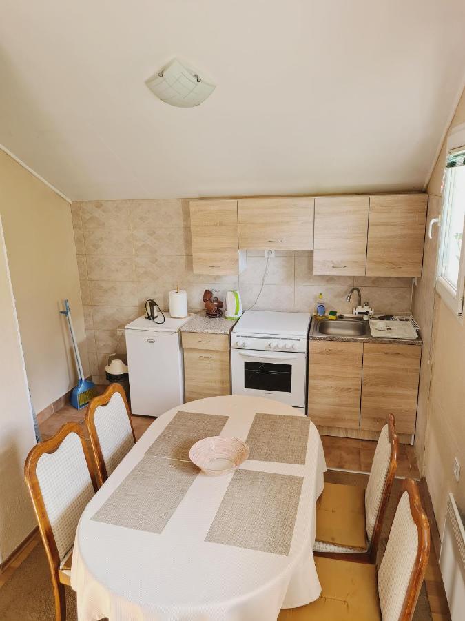 Forest Apartment Niksic Ngoại thất bức ảnh