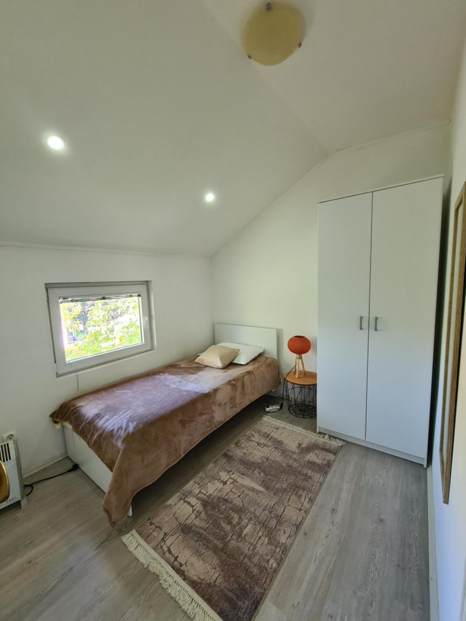 Forest Apartment Niksic Ngoại thất bức ảnh