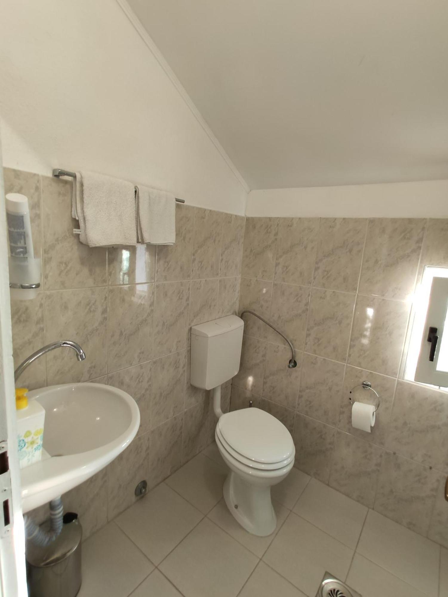 Forest Apartment Niksic Ngoại thất bức ảnh